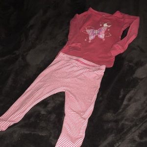 Carters Girls 24m/ 2T pajamas 2pc butterfly and striped design